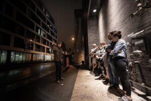 Haunted Griffintown Ghost Walking Tour in Montréal - The main stop: what happens during the Griffintown haunted route