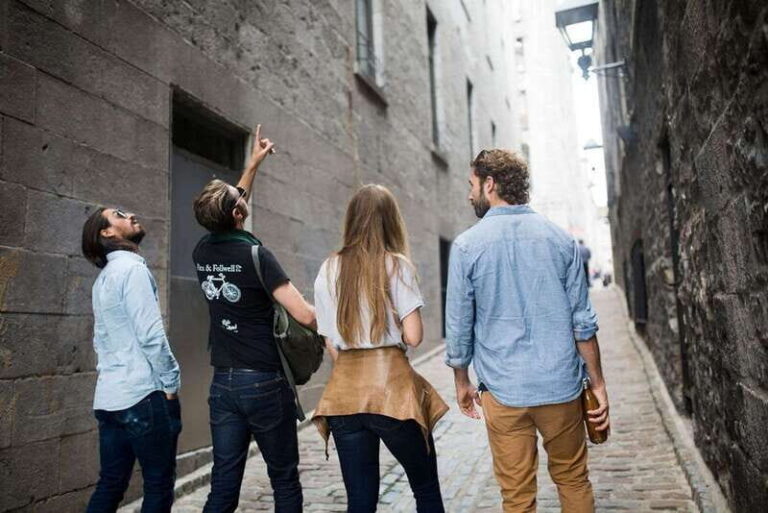 Highlights & Hidden Gems of Old Montreal guided walking tour - Cobblestones plus architecture: the real lesson of the British–French mix