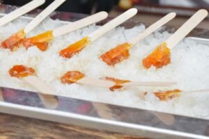 Montréal: Maple Syrup Tasting Conference! - The 1h15 rhythm: hot drink, tastings, then taffy on snow