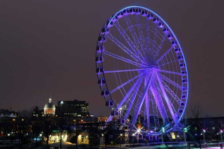 Montreal: Small Group Night Tour with La Grande Roue Entry - Old Montreal after dark: photo stops with a story