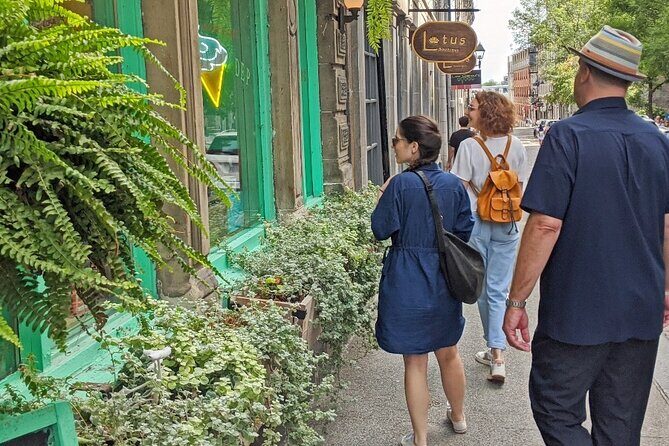 Old Montreal: Private History Walking Tour with Tastings - Pace, Distance, and What Moderate Fitness Means Here