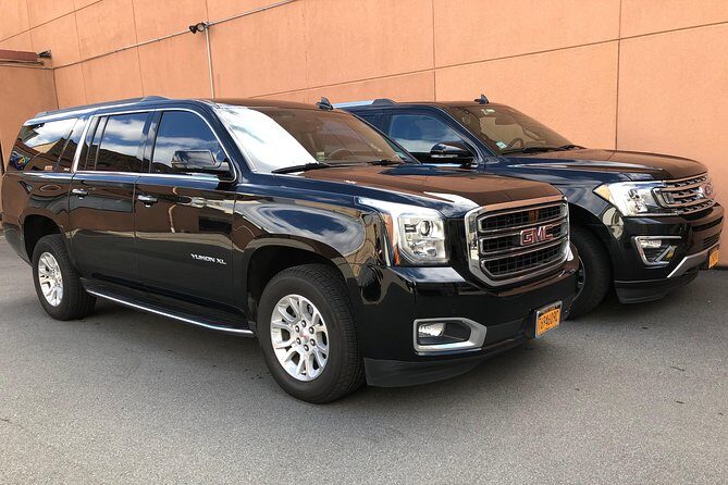 Private Arrival Transfer from Montreal Airport YUL - Private Car From YUL: The Calm Start You Actually Want