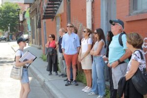 Rabbis, Writers and Radicals: Montreal Jewish History Walking Tour - The Route: How the Story Builds Over Two Hours