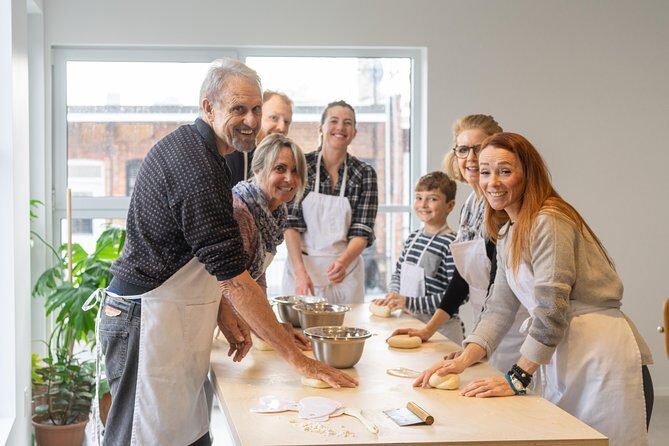 The Bagel Class presents : Montreal Bagel Making Workshop! - Where you meet and how the home-kitchen setup works